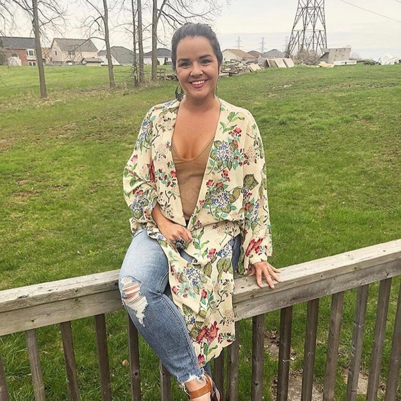 Meet your Posher, Tasha - Picture 5 of 8